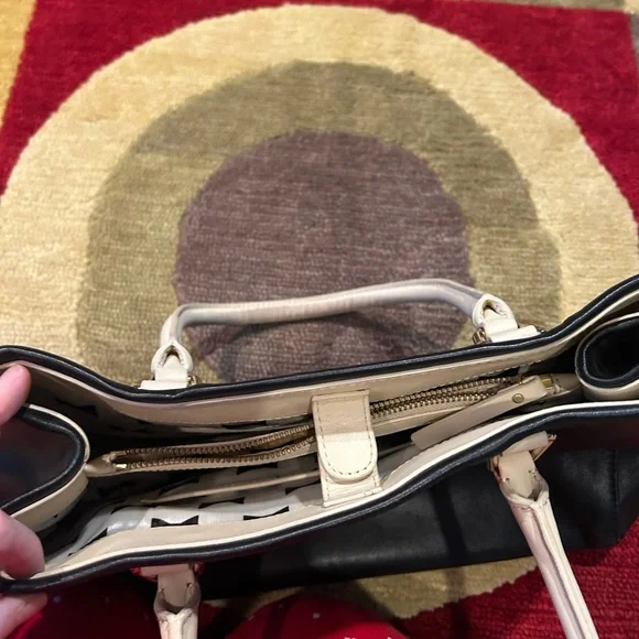 Kate Spade New York Catherine Street Wensley Leather Shoulder Bag Purse Black - Picture 4 of 11